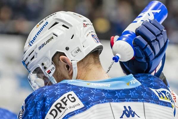 HC Kometa Brno » Reportáž ze zápasu: Kometa - Plzeň 5:1 » Kometa rozstřílela plzeňskou Škodovku a upevňuje si tak čtvrté