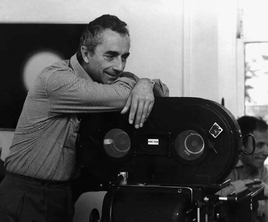 Blow-Up (1966), Michelangelo Antonioni, production still, Arthur Evans.