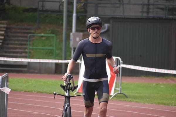 Slavný triatlonový závod Ironman 70.3 se vrací do Hradce