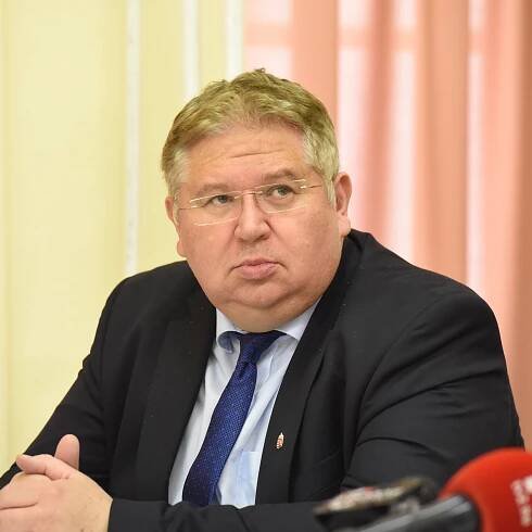 István Bajkai