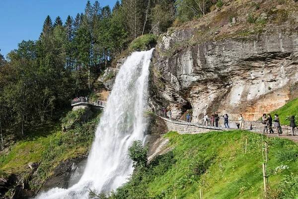 Tourist Facilities Steinsdalsfossen Waterfall - 