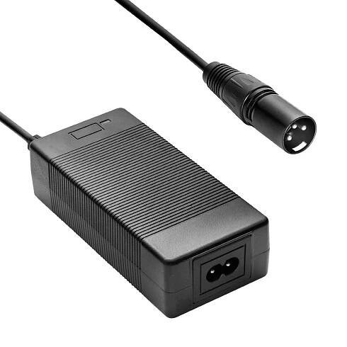 Napájecí adaptér Akyga AK-EV-01
