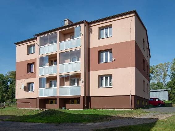 Pronájem Byt 4+1, Studený, okres Benešov