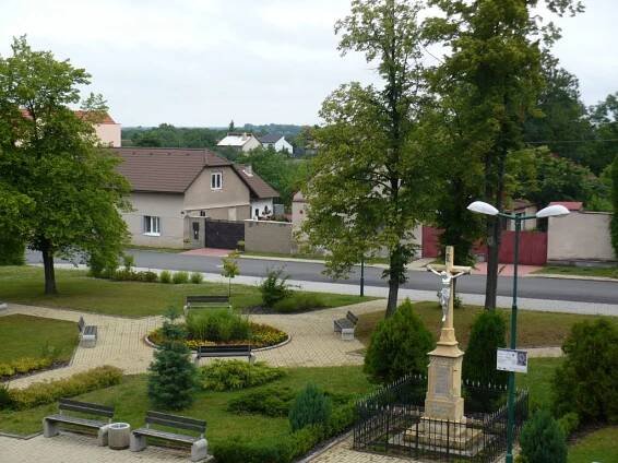 Renesance centra-obec Velim - Oficiální stránka obce Velim