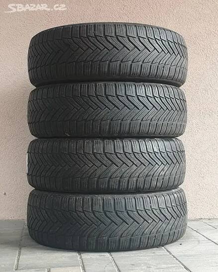 Zimní pneumatiky Michelin 195/65 R15 č. AP107