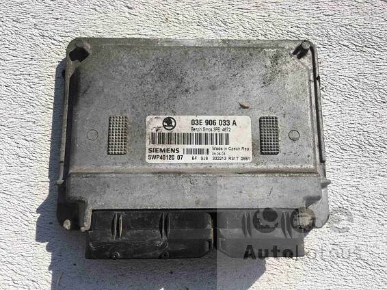 ŘÍDÍCÍ JEDNOTKA MOTORU FABIA 1,2/47KW /AZQ/ - 03E906033A 03E 906 033 A