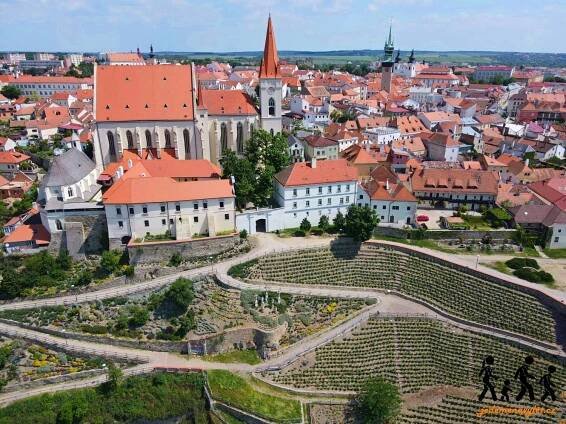 letecký pohled na Znojmo