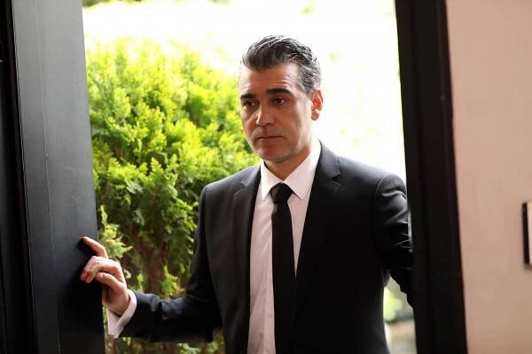 Zrazená láska - Kalpte açılan kesik... - Z filmu - Caner Cindoruk