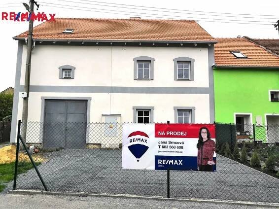 Prodej vícegeneračního rodinného domu se dvěma byty a přípravou na třetí, Vyškov. | Realitní kancelář pro Brno a celou jižní