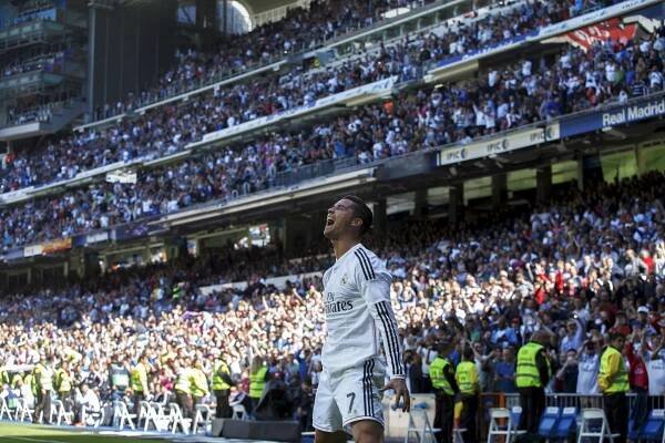 Real Madrid má z fotbalových klubů stále největší hodnotu
