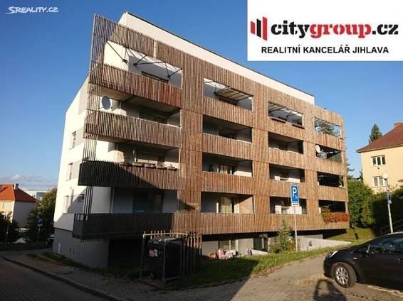 Pronájem bytu 2+kk 46 m², Zátopkova, Jihlava