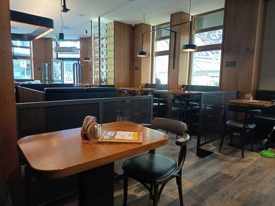 Restaurace Potrefená husa Liberec (Restaurace a pohostinství) • Mapy.com