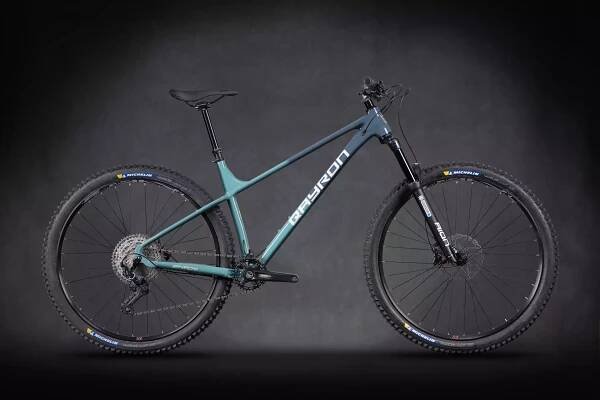 Qayron Spyro MK3 1 29" Sea Blue/Sage Green horské kolo | Joy.bike.cz
