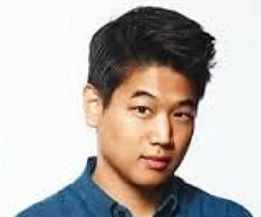 Ki Hong Lee Biography - Facts, Childhood, Family Life & Achievements