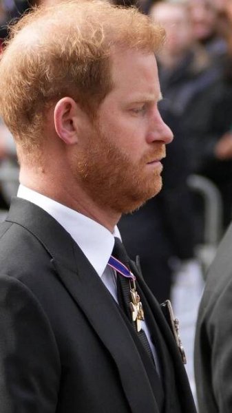 Prince Harry and Prince William Reportedly Kept Their Distance at Uncle’s Funeral
