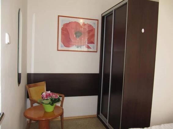 Pension Jana / Domov Mládeže v Praze | Praha Vinohrady Pension Jana / Domov Mládeže