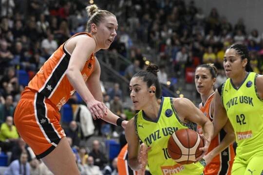 Basketbalistky USK prohrály v Zaragoze, Žabiny podlehly Salamance