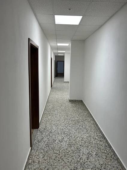 Pronájem části výrobní/skladové haly s kancelářským a sociálním zázemím Brno, Medlánky