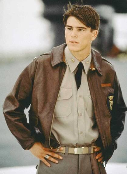 Josh Hartnett Pearl Harbor - 2001