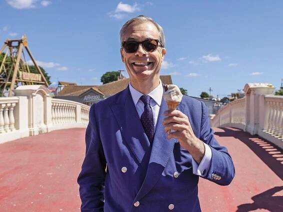 Petr Sokol: Bude příštím britským premiérem staronový hráč na politické scéně Nigel Farage?