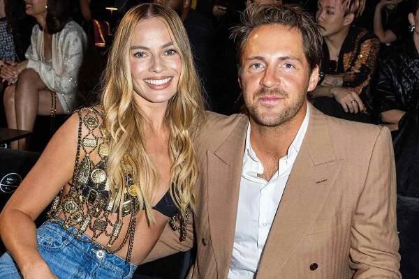 Margot Robbie, Sofia Richie, Riley Keough and Elle Fanning Among Stars at Chanel Cruise 2023/24 Show