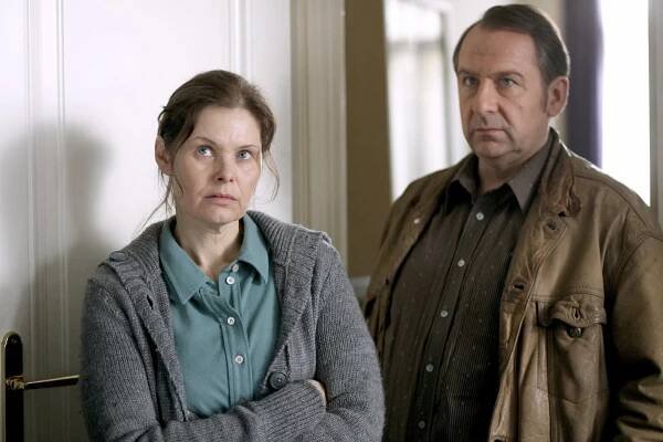 Schnell ermittelt - Niklas Herbst - Z filmu - Brigitte Jaufenthaler, Wolf Bachofner