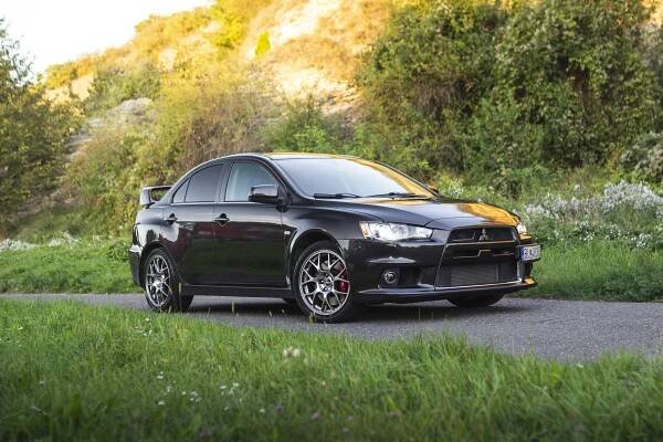 Mitsubishi EVO X LM Edition-02