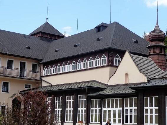 Tip na výlet. Už jste navštívili Velké Losiny? Právě kvetou a září
