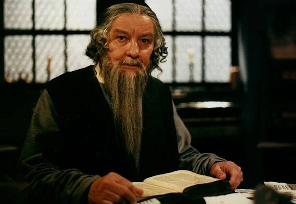 Rabín a jeho Golem (1995)