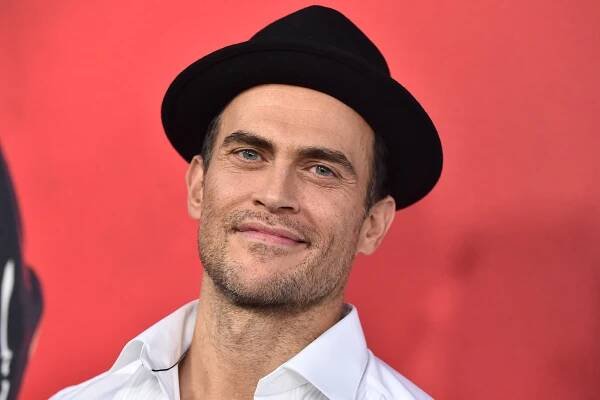 Cheyenne Jackson can be seen in "Call Me Kat."