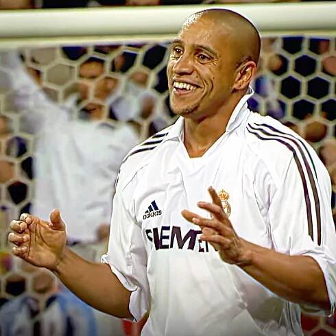Roberto Carlos Free Kicks