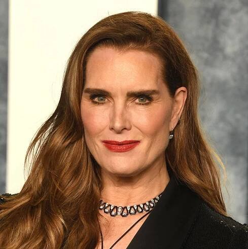 Brooke Shields, 58, Uses This Bobbi Brown-Approved Product to ‘Even Out’ Skin Tone