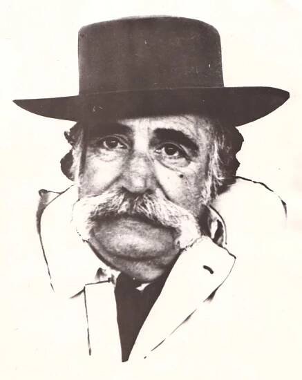 Pan Werich. Znal se s Williamem Saroyanem, obdivoval Armény, a proto by byl dnes určitě slyšet jeho hlas. Album Ondřeje