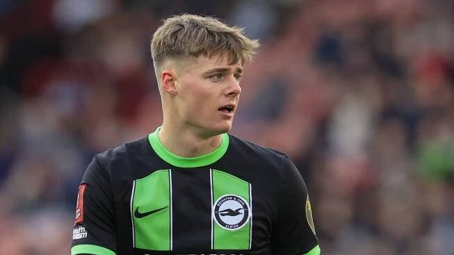 Útočník Brightonu Ferguson míří do Itálie. Jeho přestup do AS Řím je téměř dokončen » inFotbal.cz