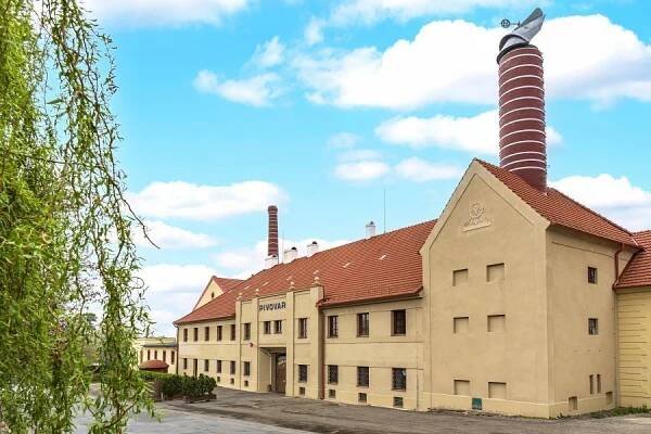 282. Kostelecký pivovar – Toulavá kamera – Cesty a památky