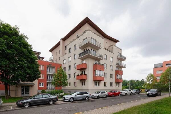 Prodej bytu 2+kk 59 m², Mattioliho, Praha, Praha