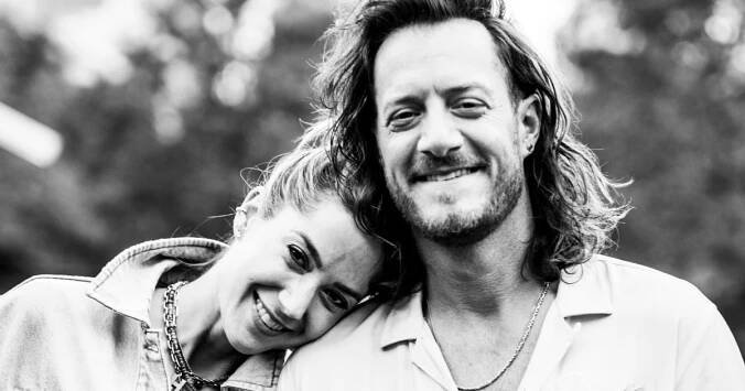 Country Star, 38, and Wife Are Relationship Goals in Adorable New Vacation Post