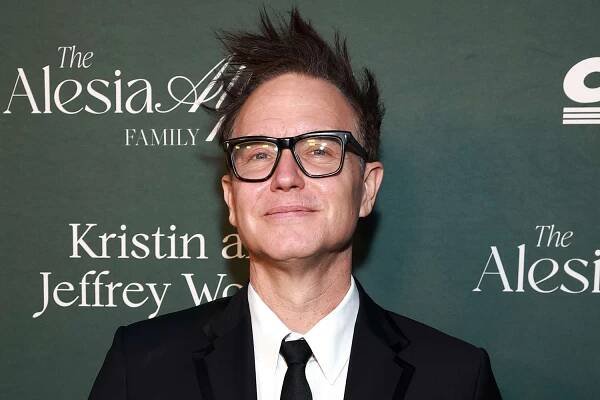 How Blink-182's Mark Hoppus Discovered He Was Battling OCD (Exclusive)