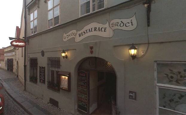 U dvou srdcí Praha | Apetee