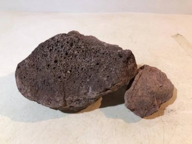 Lava stone 5950g (ID Z05826)