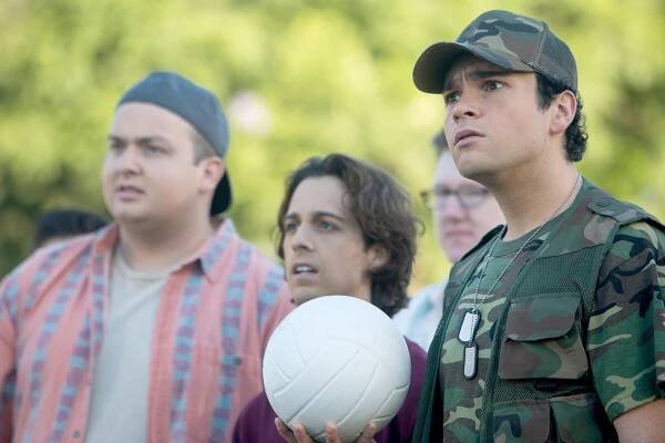Goldbergovi - Wingmom - Z filmu - Noah Munck, Matt Bush, Troy Gentile