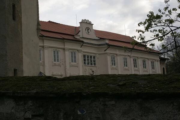 Zámek Bystřice nad Úhlavou - otevírací doba, akce, ubytování, prohlídky, vstupné, foto, počasí