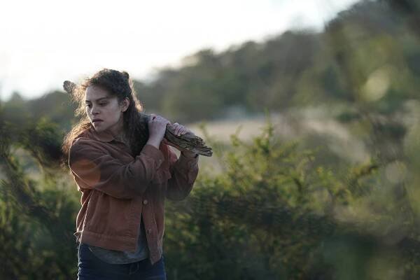 La Brea - The Fort - Z filmu - Lily Santiago