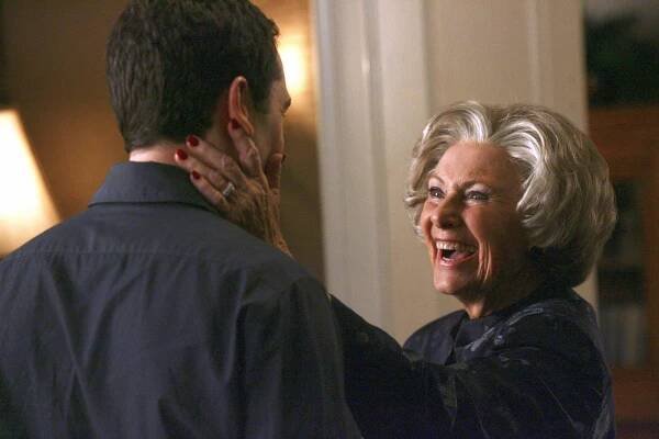 Bratři a sestry - Jde sem něco divného - Z filmu - Marion Ross