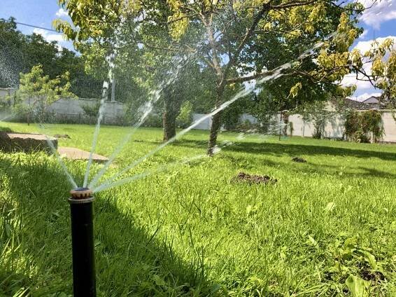 Automatická závlaha HUNTER - 900m2 - Majster pre Vás - PROMAESTRI