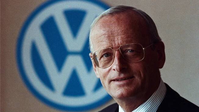 Zemřel pan Volkswagen. Carl Hahn vymyslel nákup Škodovky, v USA proslavil legendárního Brouka