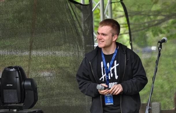 MAJÁLES VIMPERK: Náš fotoreportér posílá první várku snímků ze sobotního odpoledne. Zábava nekončíZa krásnější Vimperk