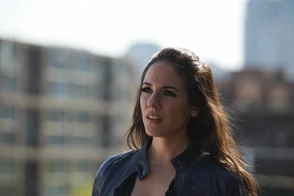 Dívka odjinud - Fae-de to Black - Z filmu - Anna Silk