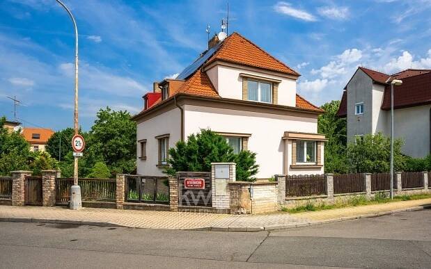 Ostatní, Lounská, Praha, 135 m²
