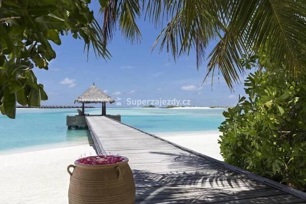 NALADHU PRIVATE ISLAND MALDIVES - Maledivy - Jižní Malé Atol | Superzajezdy.cz